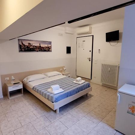 Hb Appartamenti In Centro Bergamo Eksteriør bilde